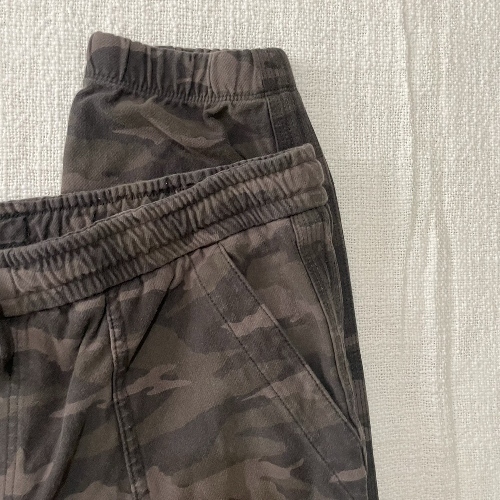Athleta Women's 16 Jogger Pants Farallon Elastic Waist Green Camouflage Pull On‎ - Picture 4 of 6